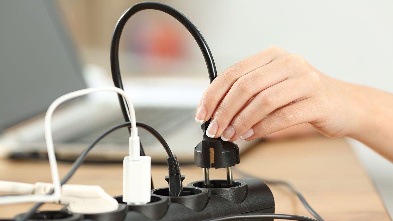 Pasos para Solucionar Cortocircuitos en el Sistema Eléctrico doméstico